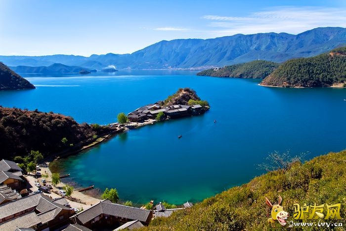 泸沽湖.jpg