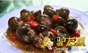QQ截图20131202233812.jpg
